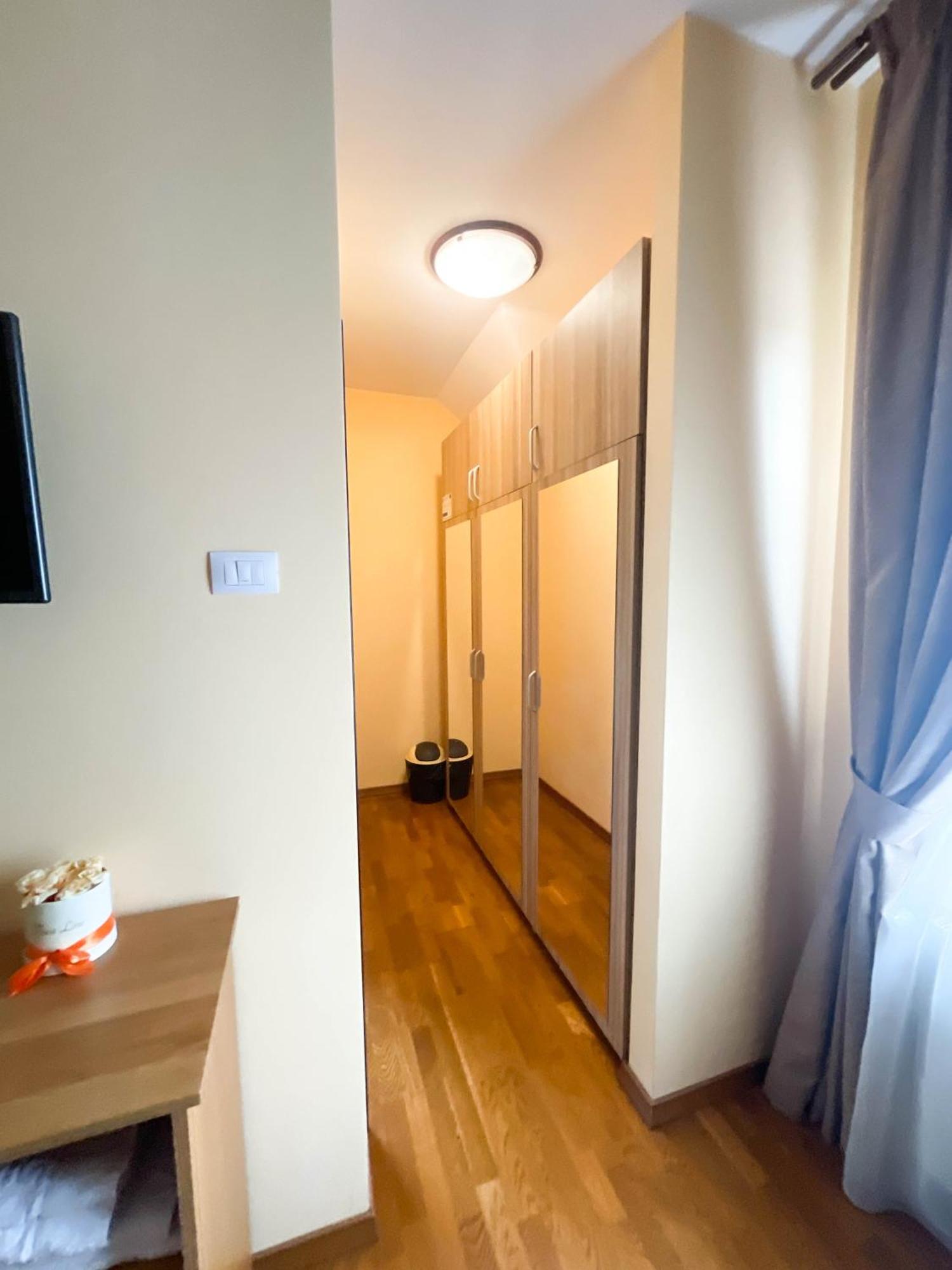 Pensiunea Tania-Nora Alexandru cel Bun Exteriér fotografie