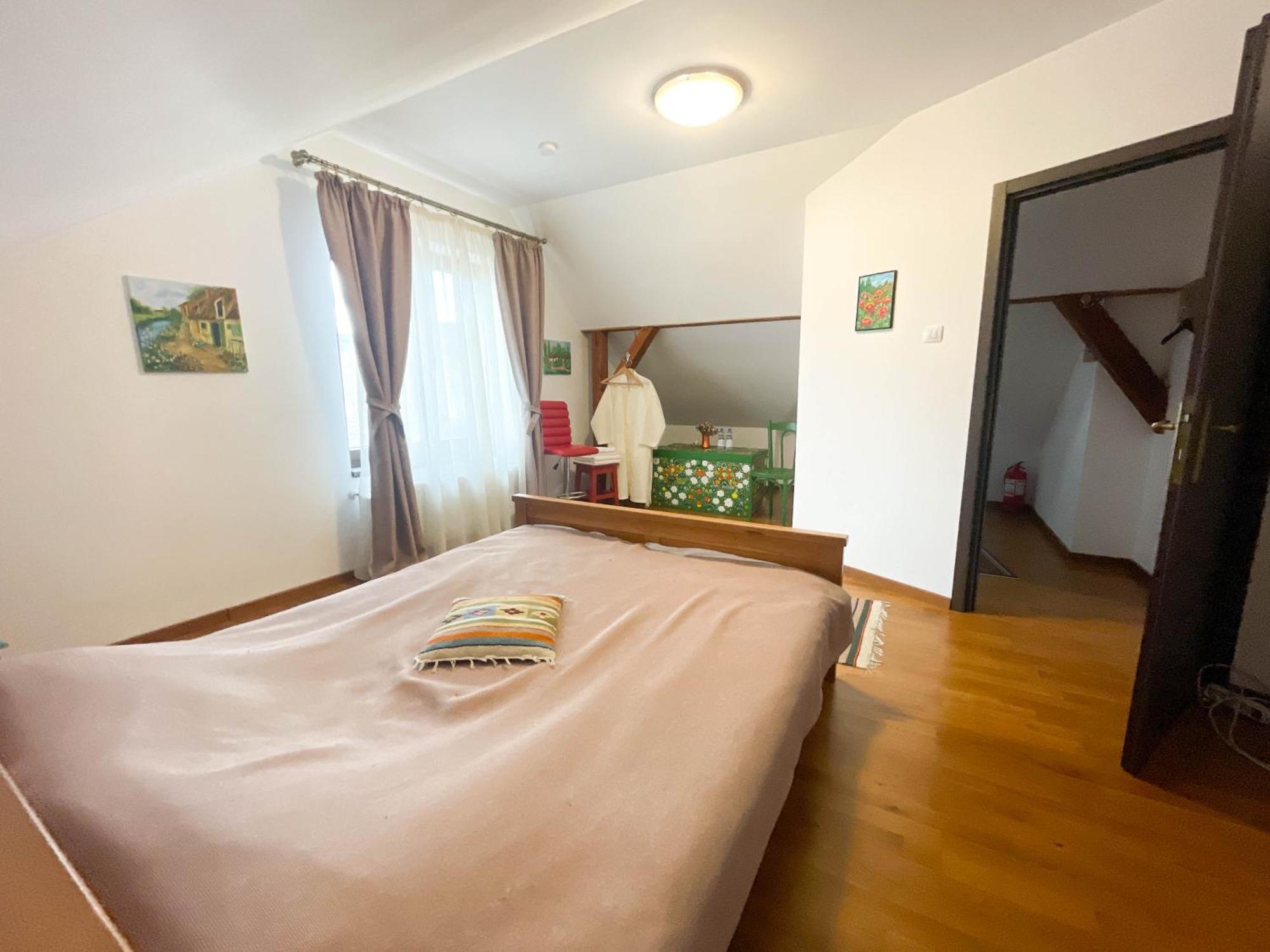 Pensiunea Tania-Nora Alexandru cel Bun Exteriér fotografie